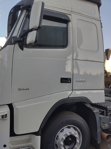 Imagem 1 de 4 de Volvo Fh 540