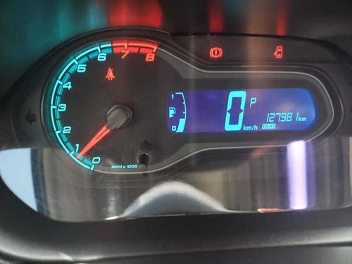 Imagem 14 de 14 de Chevrolet Onix 1.4 Automático Lt 2015 Rodas Em Liga Leve.