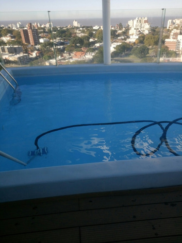 Imagen 4 de 10 de Limpieza Y Mantenimiento De Piscinas ## Aguas Y Piscinas ##