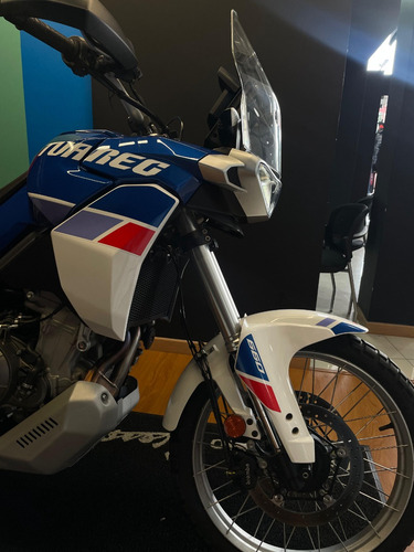 Aprilia Tuareg 660