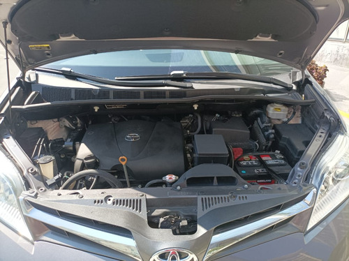 Toyota Sienna 3.5 Xle At