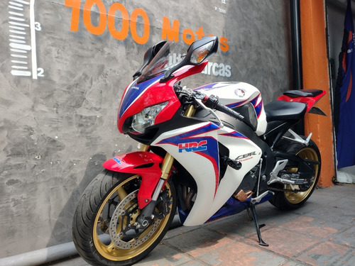 Imagem 10 de 12 de Honda Cbr 1000 Rr 2010