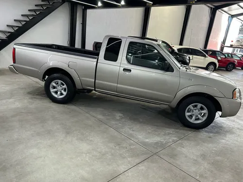 Nissan Frontier King Cab Xe 5vel 4x2 Mt