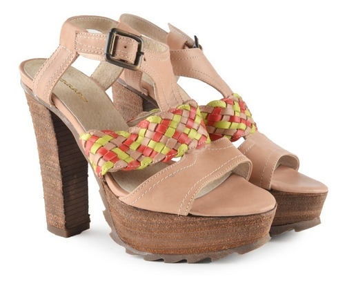 Imagen 3 de 5 de Sandalias De Mujer De Cuero Zapatos Base Gardenia - Ferraro