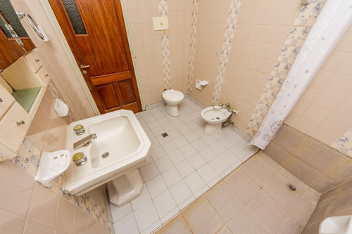 Imagen 6 de 13 de Venta - Casa 2 Dormitorios - Patio - Echesortu, Rosario.