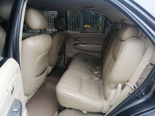 Toyota Fortuner Sr5 4x2