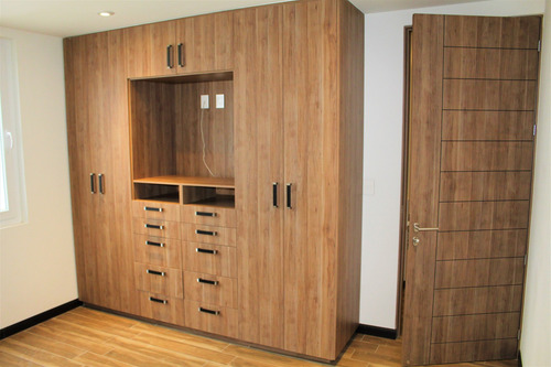 Imagen 13 de 14 de Venta De Casa Estilo Contemporánea El Refugio Ycc