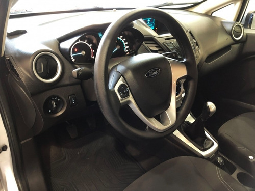 Imagem 7 de 15 de Ford New Fiesta Se 1.6 2015