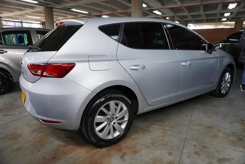 Seat Leon REFERENCE 1.6 MECANICO HB
