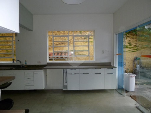 Imagem 14 de 30 de Casa Jardim América, 4 Dormitorios, 2 Suítes, 5 Vagas - Piscina, Churrasqueira, 500m² - Reo217241