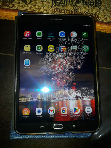 Tablet Samsung Galaxy Tab S2 + Teclado + Cover