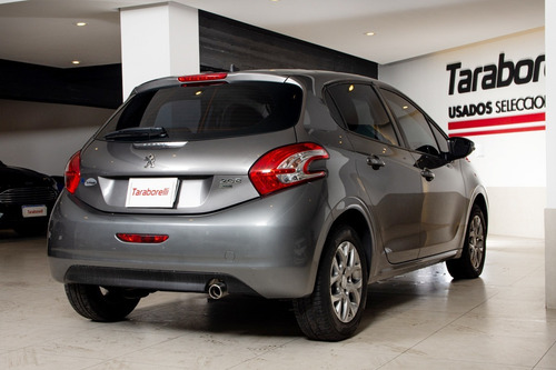 Peugeot 208 Allure 1.6 Touchscreen 2015 Taraborelli
