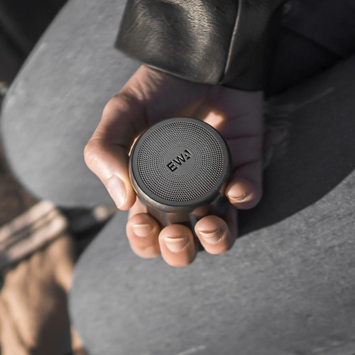 Imagen 4 de 8 de Parlante Bluetooth Ewa A107 Portátil Batería Potente Calidad