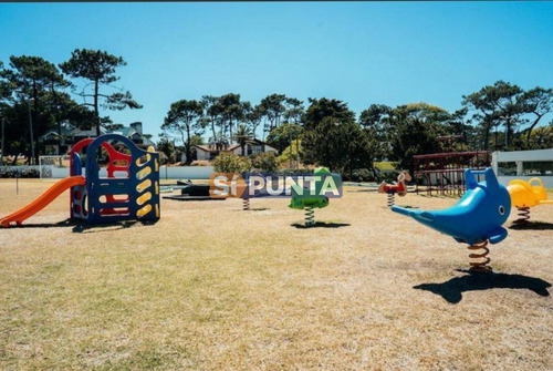 Imagen 24 de 27 de Punta Del Este Apartamento En Mansa Complejo Con Servicios