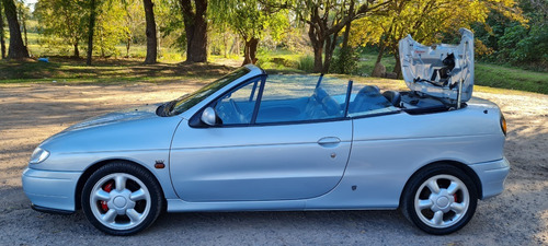 Imagen 8 de 13 de Renault Megane Cabriolet 2.0 16v 150hp