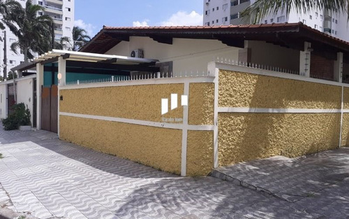Imagem 3 de 15 de Casa Com 3 Dormitórios E Piscina Na Guilhermina Em Praia Grande Sp.