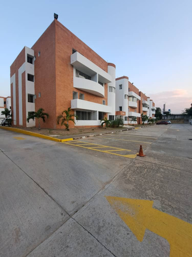 Apartamento Duplex En Venta Cumbres De San Diego Gavip 