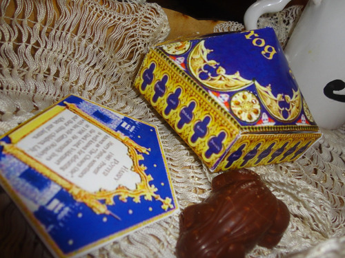 Rana De Chocolate /chocolate Frog Harry Potter Sapo Saltarin