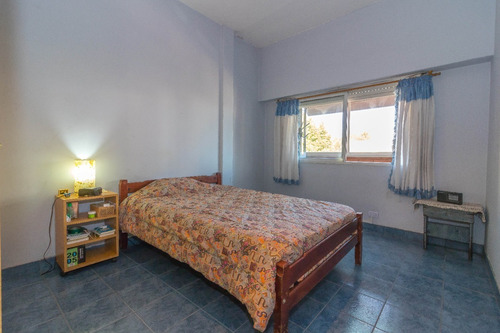 Imagen 6 de 13 de Oportunidad! Departamento Con Alma De Ph. Terraza Propia.