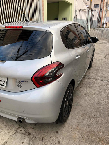 Peugeot 208 2017 1.2 Active Pack Flex 5p