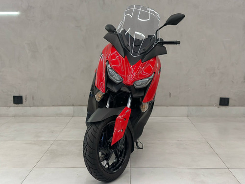 X Max 250 Abs
