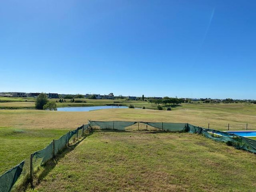 Imagen 11 de 30 de Casa En Venta Ubicado En El Cantón Golf, Escobar, G.b.a. Zona Norte