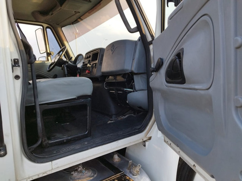 Tracto Camión Mexicano International 4400 Año 2014, 5a Rueda