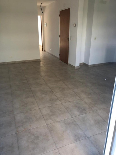 Venta Dpto 2 Ambientes, San Miguel