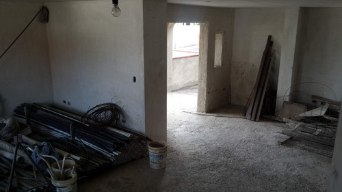 Los Naranjos Del Cafetal Calle Privada Vigilancia 577mts Tanque 52.000lts Lista Para Acabados Jardín 6h/6b/6 Puestos Oportunidad!