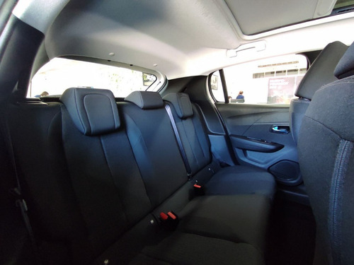 Imagen 12 de 15 de Peugeot 208 1.6l Active Tiptronic