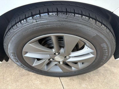 Hyundai HB20 HB20 1.6 COMFORT 16V FLEX 4P MANUAL