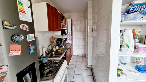 Departamento En Venta De 2 Dorm. En Providencia