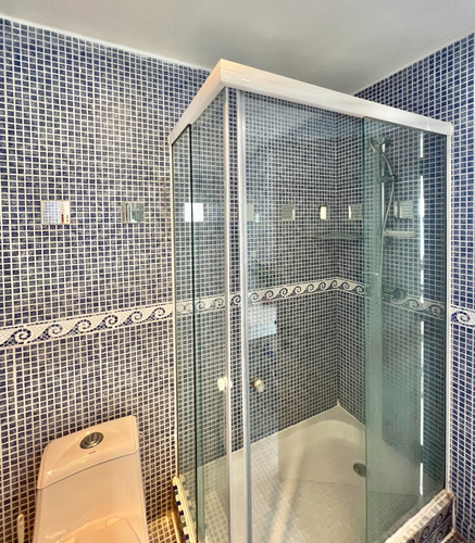 Gran Casa En Primera Línea Con Vista Impresionante, Zapallar