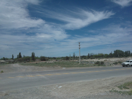 Imagen 6 de 16 de Vende 4 Has En Avenida 25 De Mayo Trelew, Chubut