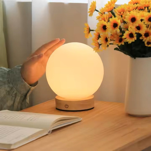 Lampara Led Touch Madera Escritorio Velador Tactil Usb Luna Beige Blanco