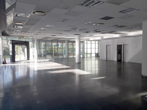 Oficinas Con Local Comercial En Alquiler | Av. Del Libertador 14071, Martínez | 895 M²