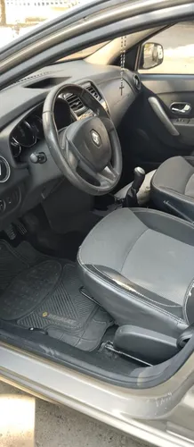 Renault Logan 1.6 Dynamique