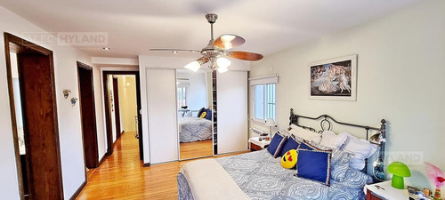 Imagen 22 de 30 de Chalet 7 Ambientes En Venta - Mart.-vias/santa Fe.-