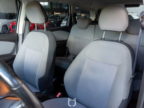 Imagem 9 de 12 de Spin 1.8 Ltz 8v Flex 4p Manual