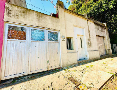 Venta Casa 5 Ambientes Con Local Jose Leon Suarez