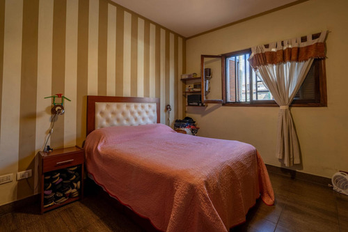 Venta En Villa Madero Ph De 3 Amb Al Frente Con Entrada Independiente