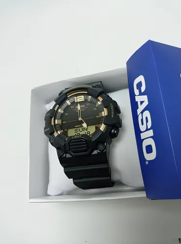 Reloj Casio Hdc 700 Dorado Memorias Alarma Sumergible 100m
