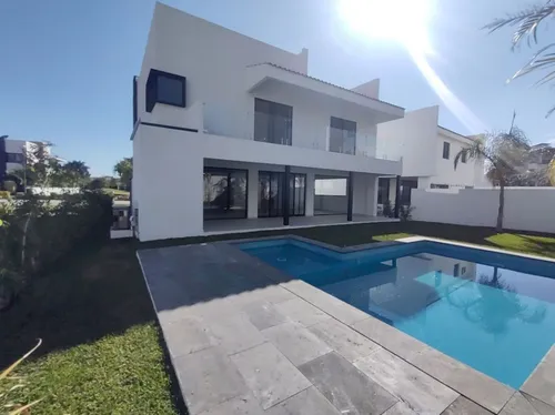 Casa Nueva En Venta En Club De Golf Paraiso Cuntry Club, Emiliano Zapata Morelos.