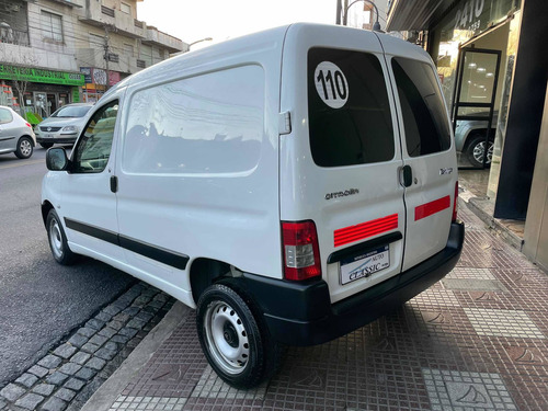Imagen 7 de 20 de Citroën Berlingo 2016 1.6 Bussines Hdi 92cv Am54