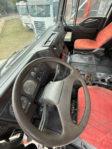 Iveco Trakker 380 2012 Camión Volcador Rentaltrucks Vial