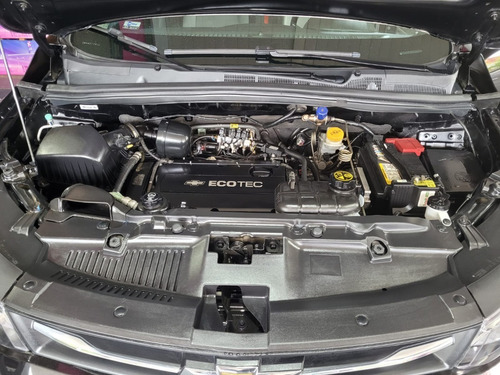 Imagen 8 de 11 de Chevrolet Traker Awd Ltz + 4x4 At Cuero /2018 Premier