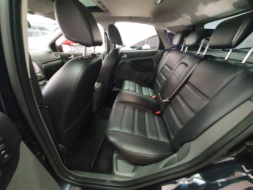 Ford Focus Ii 2011 2.0 Ghia Mt