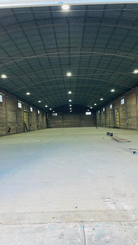 Imagen 2 de 11 de Depposito - Parque Industrial - Alquiler