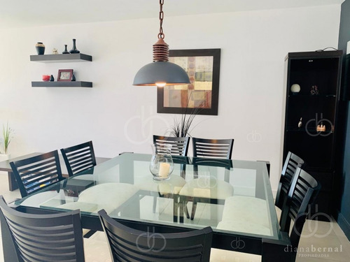 Imagen 3 de 17 de Apartamento De 3 Dormitorios Y Parrillero Propio En Punta Del Este- Ref: 54496