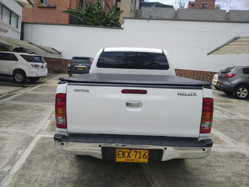 Toyota Hilux 2.7 4x4 Gasolina